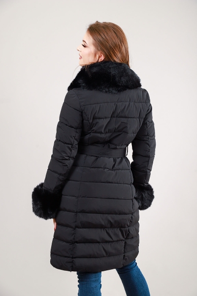 Зимно дамско яке в черно